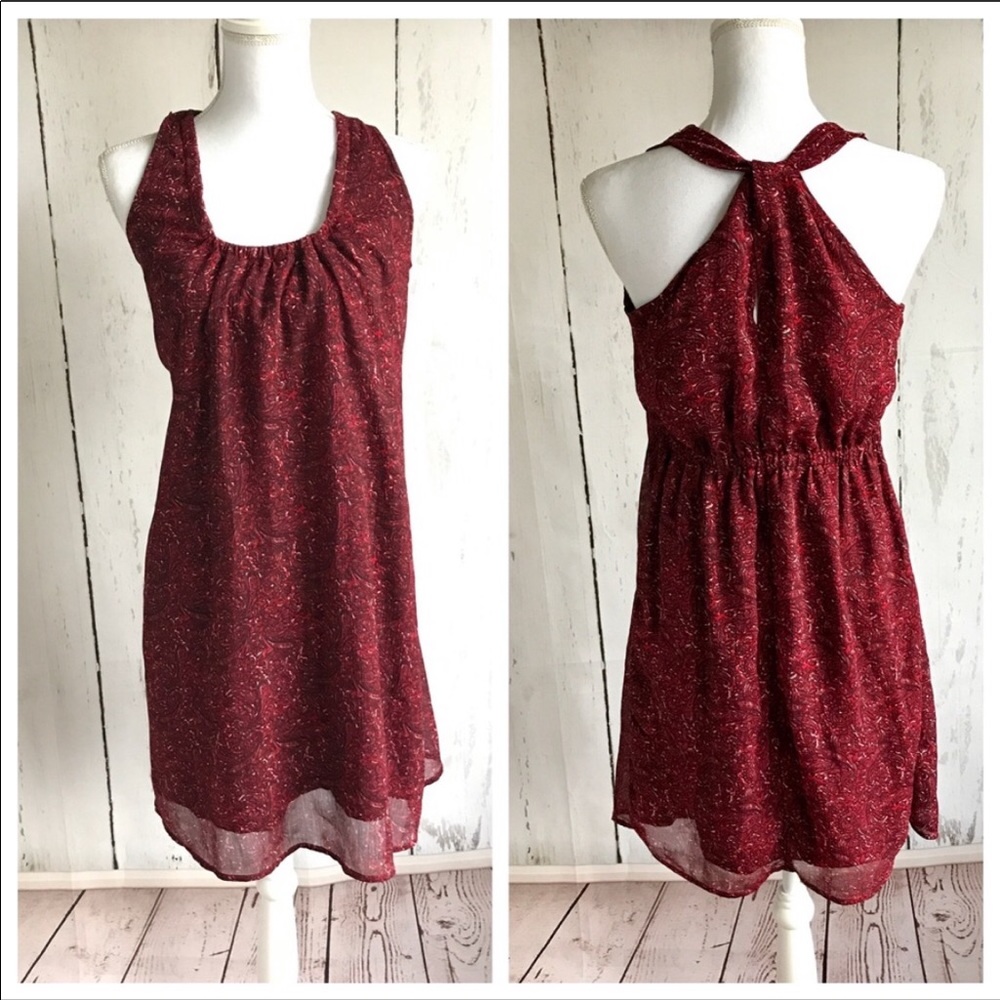 Converse one star, maroon paisley casual racerback dress